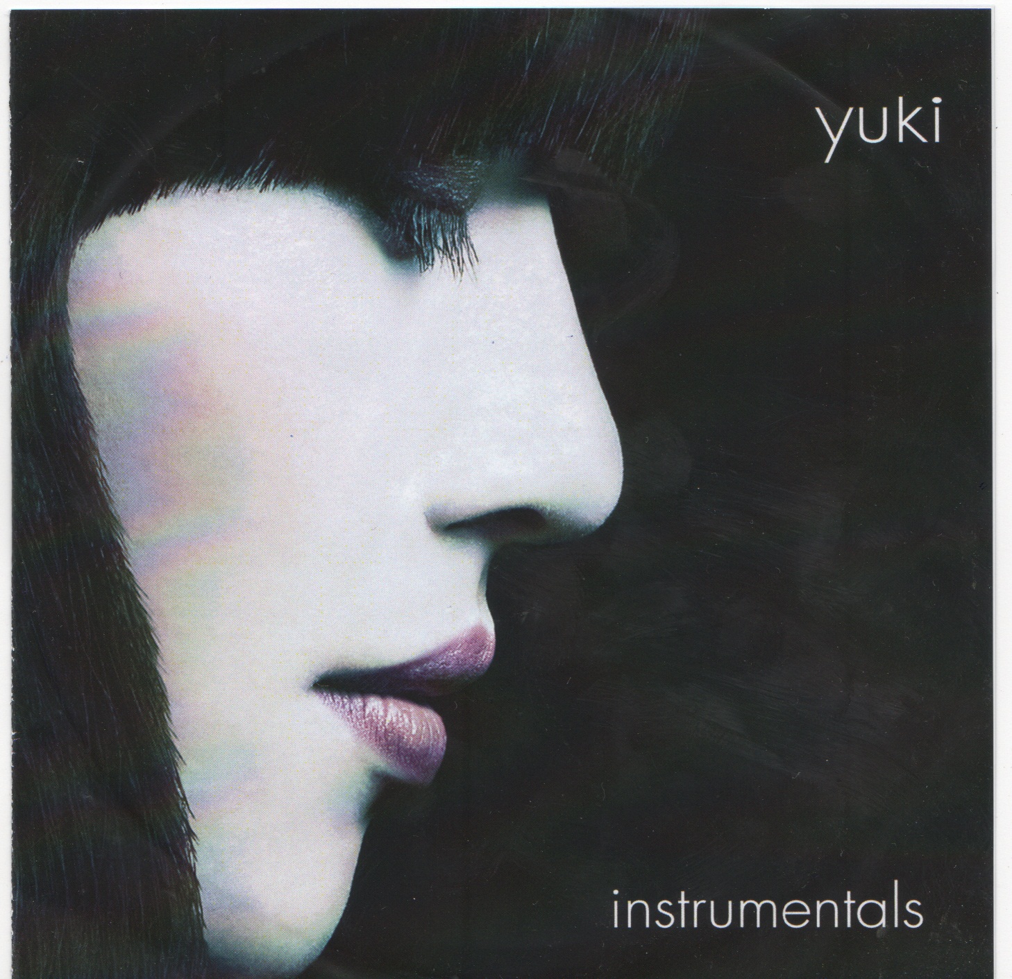 Front cover of Dark Like Snow by Yuki